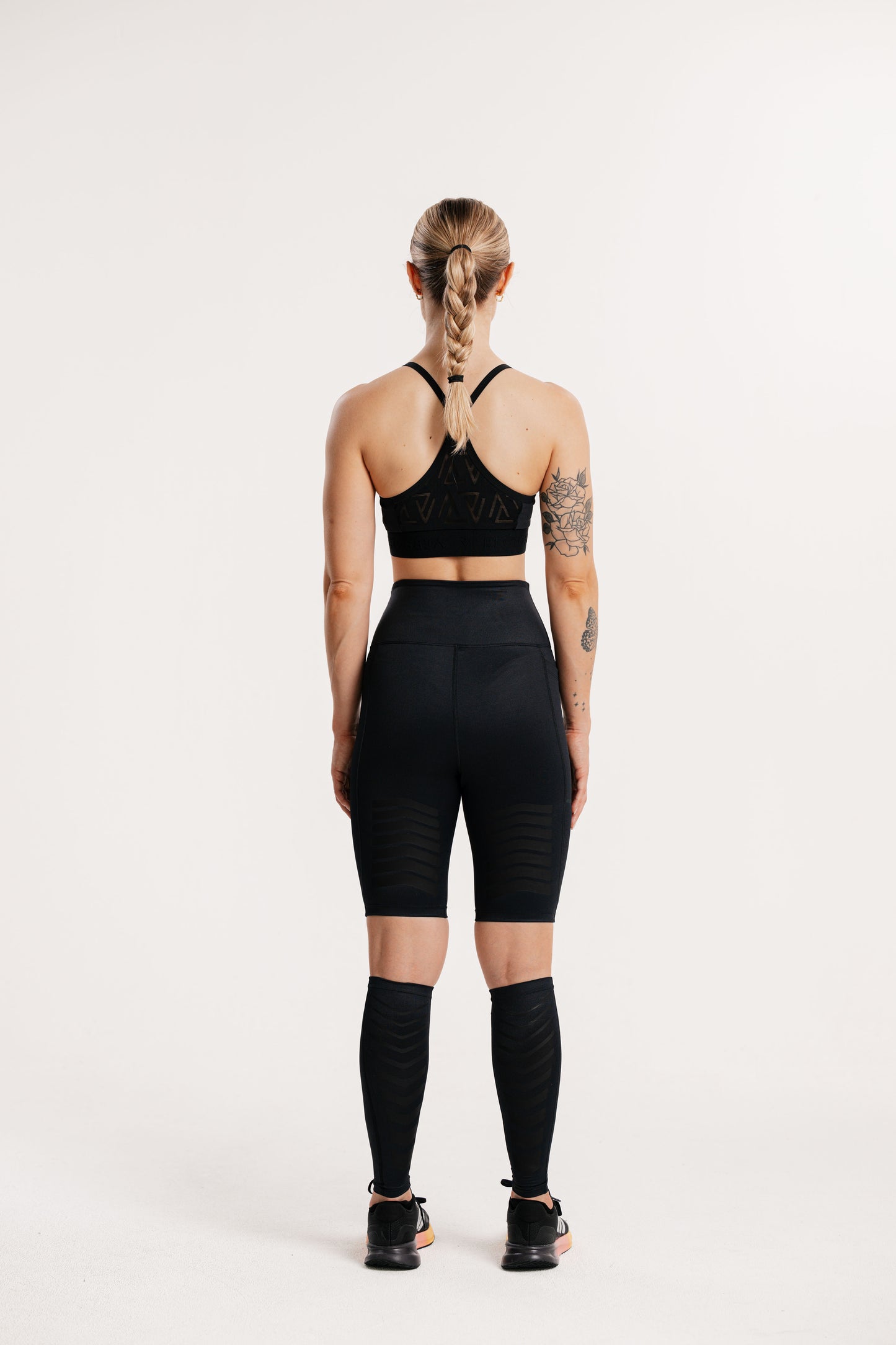 Elite Compression Short - Woman